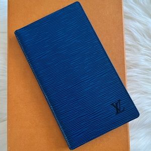 Authentic Louis Vuitton Card Holder